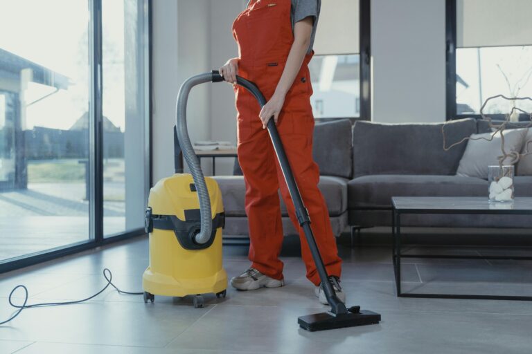 Benefits of Hiring a Professional Cleaning Service